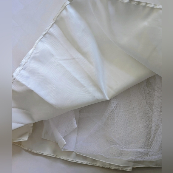 Tip Top Flower Girl / First Communion Dress - Picture 9 of 10